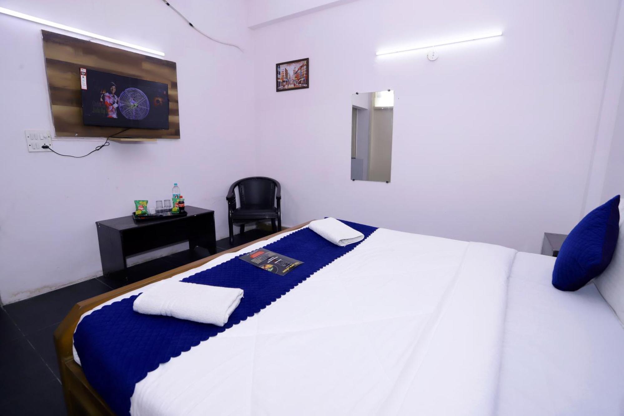 Hotel Warm Welcome - Noida Sector 51 Eksteriør bilde