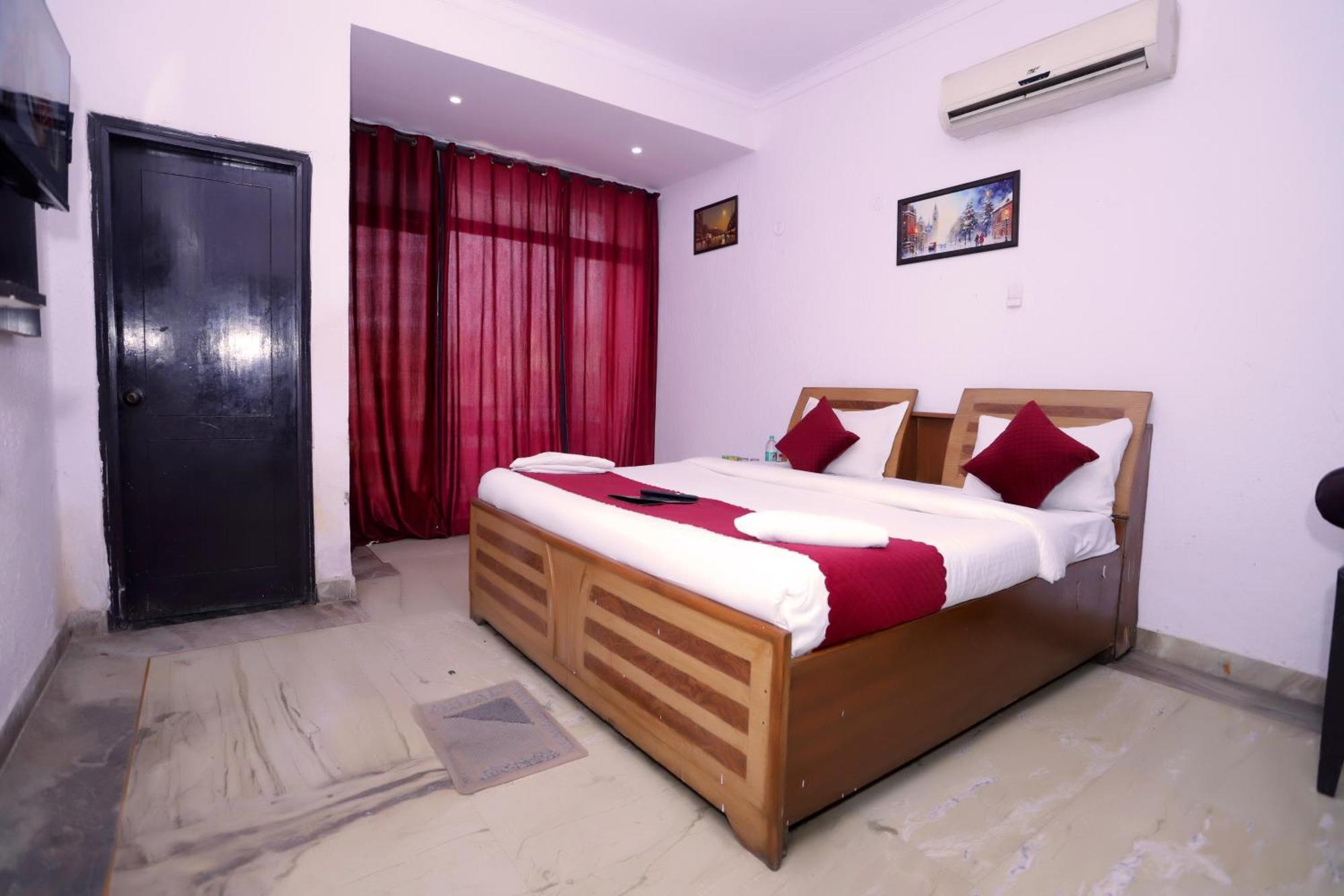 Hotel Warm Welcome - Noida Sector 51 Eksteriør bilde